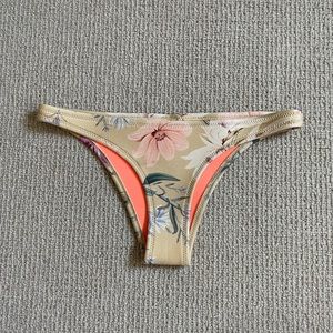 TRIANGL Neoprene Bikini Swim bottoms Tan Floral with orange backing